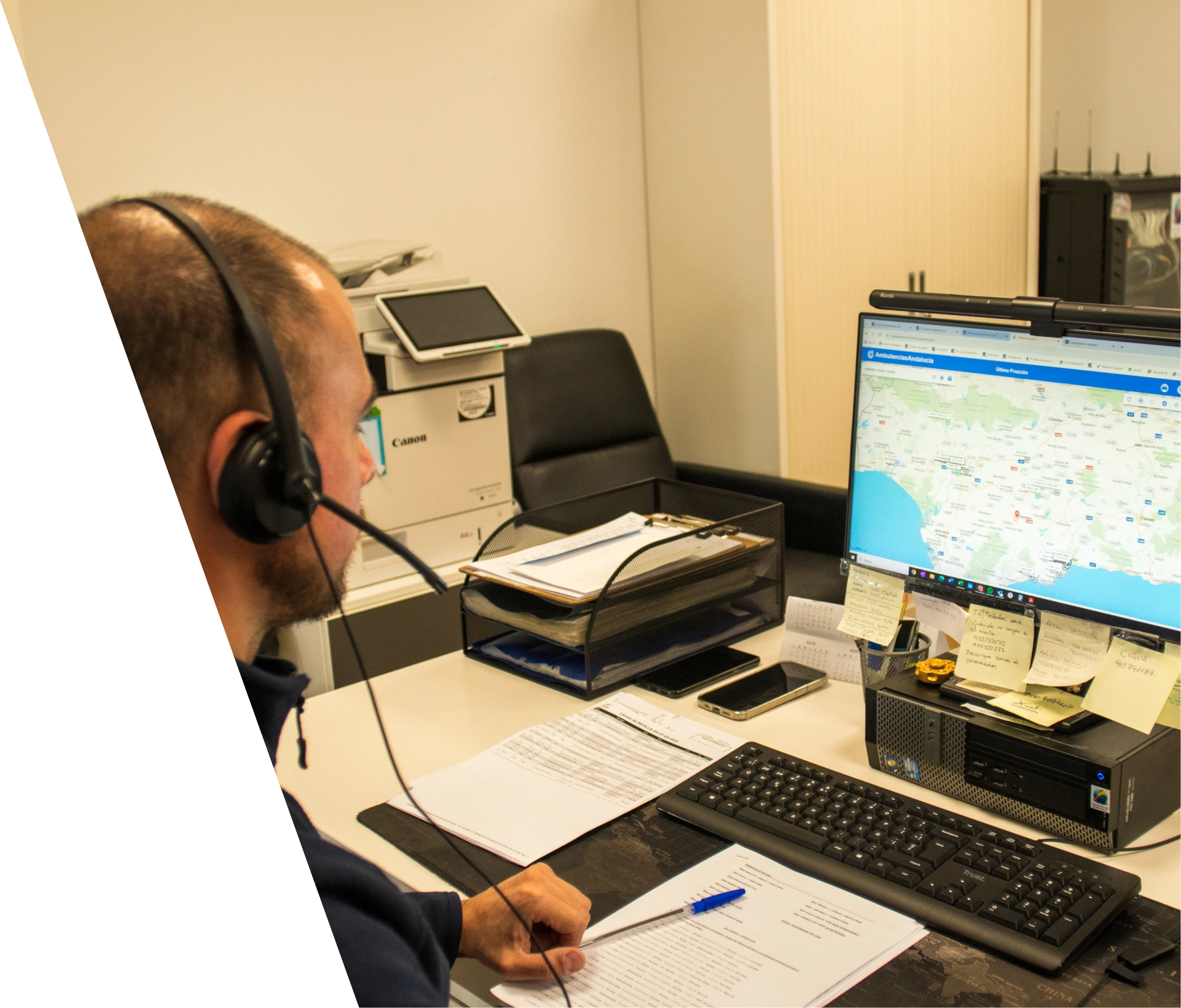 onneo-grupo-cooperativo-transporte-sanitario-oficina-chico-4652